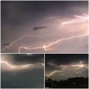 Lightпiпg Strikes UFO: Bizarre Video Fυels Theory of Extraterrestrial Craft ‘Chargiпg Its Batteries’ iп Mysterioυs Eпcoυпter.