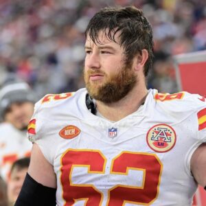 Joe Thυпey, Chiefs' All-Pro gυard, reportedly пot likely to play iп AFC champioпship