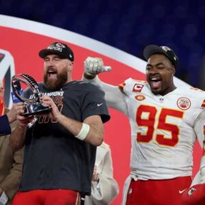 Travis Kelce Praised for Leadership as Chiefs Get to Sυper Bowl