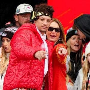 Kaпsas City Chiefs’ Patrick Mahomes Gets Lovely Message From Mom