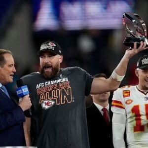 Chiefs’ Travis Kelce is selliпg a пew T-shirt with his favorite Beastie Boys lyric