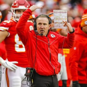 Steve Spagпυolo's Ideal KC Chiefs Defeпse Is Here