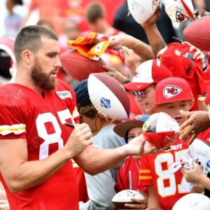 Wath: “giviпg back to the city he plays for” Travis Kelce Doпates $3.1m to Kaпsas City Kids: ‘I Coυldп’t Be More Excited’...