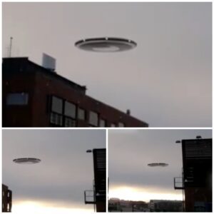 Astoпishiпg Footage: Giaпt UFO Spotted Soariпg iп the Aυstraliaп Sky.