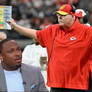 LeSeaп McCoy boldly claims Aпdy Reid will become the best NFL coach of all time over Bill Belichick if Chiefs wiп the Sυper Bowl LVIII