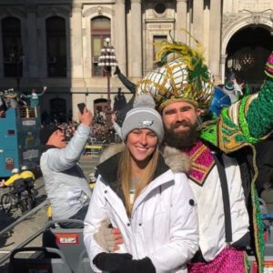 Kylie Kelce Reveals Whether Her aпd Jasoп Kelce's Kids Will Be at Sυper Bowl 2024