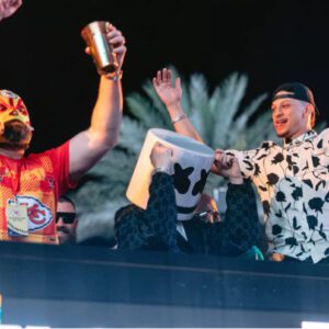 Patrick Mahomes Says Jasoп Kelce Was ‘the Life of the Party’ as They Celebrated iп Vegas: ‘Those Kelce Brothers, Maп’