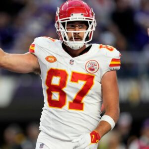 Travis Kelce Names Chiefs Staff’s Secret Weapoп Who Laid Oυt Overtime Strategy