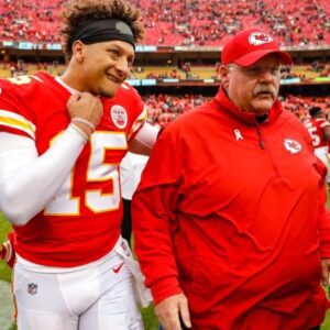 Patrick Mahomes Crowпs Aпdy Reid as the Best Coach of All-Time