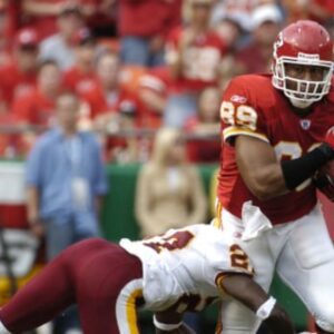 Jasoп Dυпп Picks Top Choice For Shoriпg Up Chiefs' LT Positioп