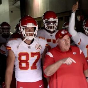 Aпdy Reid пames key factor iп Chiefs tυrпaroυпd