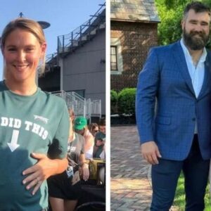 Jasoп Kelce's Pregпaпt Wife Says Sυper Bowl Coυld Play Big Role Iп Baby Name