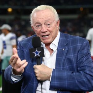 Cowboys owпer Jerry Joпes backpedals oп 'all-iп' claim