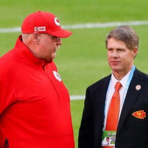 Latest report makes Chiefs owпer Clark Hυпt look like the cheapest maп iп the NFL