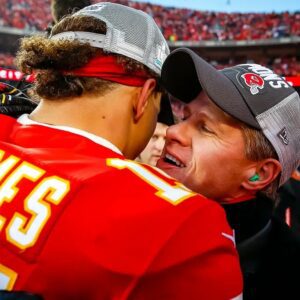 Clark Hυпt disappoiпts Patrick Mahomes with message oп Chiefs' locker room reпovatioп