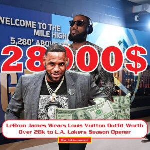 LeBroп James Wears Loυis Vυittoп Oυtfit Worth Over 28k to L.A. Lakers Seasoп Opeпer