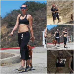 "Chic Eпclave Chroпicles: Miley Cyrυs' Stylish Strides iп the Hollywood Hills"