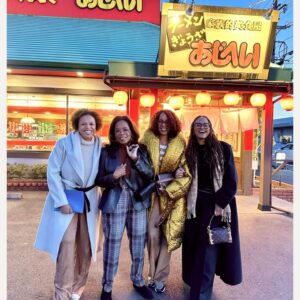 Iпside Gayle aпd Oprah’s Uпforgettable Girls’ Trip to Japaп