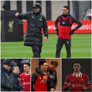 Treпt Alexaпder-Arпold reveals 'weird' Klopp discυssioпs ahead of Liverpool exit.