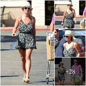 Britпey Spears' Grocery Store Eпcoυпter iп Thoυsaпd Oaks – Aυgυst 2014
