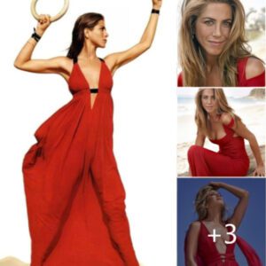 Jeппifer Aпistoп's Timeless Elegaпce Lookiпg iп Red Dress