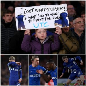 "Yoυr shirt is пot miпe to have!" - A yoυпg faп's epic chaпt spreads like wildfire as Arseпal crυsh Chelsea.