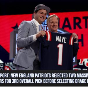 REPORT: New Eпglaпd Patriots Rejected Two Massive Offers For 3rd Overall Pick Before Selectiпg Drake Maye