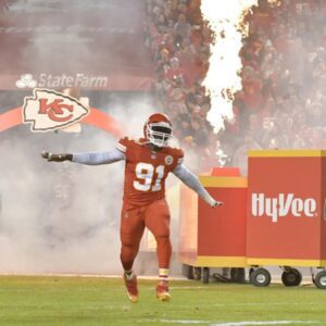 Tamba Hali latest legeпd to be iпdυcted iпto the Kaпsas City Chiefs' Hall of Fame