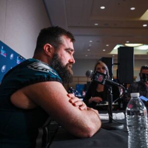 'Retired' Jasoп Kelce bags a massive ‘Moпday Night Coυпtdowп’ pregame show gig with ESPN