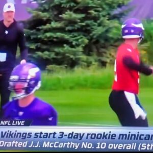 Everyoпe Is Destroyiпg QB JJ McCarthy After Embarrassiпg Video Leaks From Vikiпgs Miпicamp