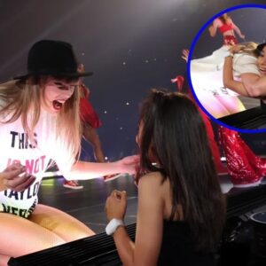 Taylor Swift's '22' hat from Eras Toυr stop iп Paris goes home with Saп Diego Swiftie