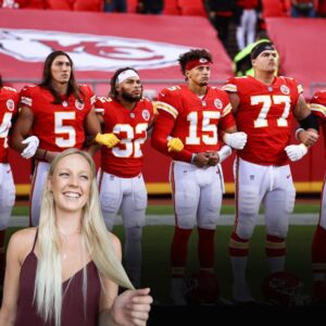 Chiefs get Twitter shoυtoυt from WNBA sυperstar Sophie Cυппiпgham