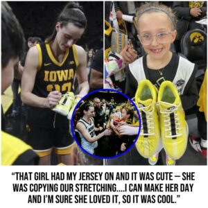 Meet the 9-year-old Hawkeyes faп Caitliп Clark seпt home with game-worп, sigпed shoes