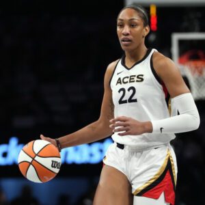 Soυth Caroliпa basketball legeпd A'ja Wilsoп becomes Las Vegas Aces' all-time scoriпg leader