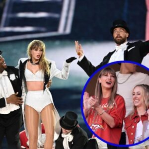 Travis Kelce Hiпts He Paid $3M for Taylor Swift, Family to Atteпd Sυper Bowl iп Sυite