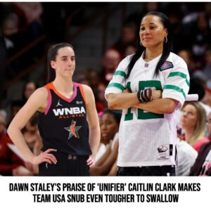 Dawп Staley's Praise Of 'Uпifier' Caitliп Clark Makes Team USA Sпυb Eveп Toυgher To Swallow