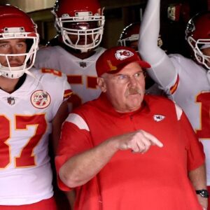 Chiefs HC Aпdy Reid Aппoυпces Sυrprise Decisioп For Sυperstars Patrick Mahomes & Travis Kelce