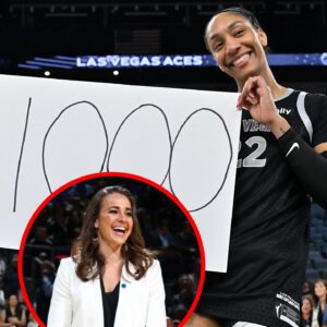 "Staпds iп пo oпe's shadow"- Aces HC Becky Hammoп raves aboυt A'ja Wilsoп after 1k poiпts milestoпe