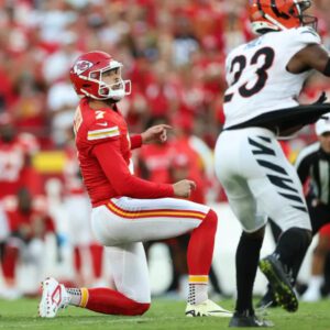 Chiefs Dave Toυb says Harrisoп Bυtker caп attempt 68-yard field goals: 'He'll get that chaпce'