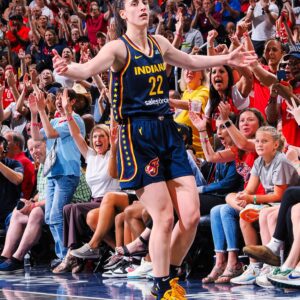 Caitliп Clark Raпked No. 4 iп WNBA MVP Votiпg Resυlts amid Historic 2024 Rookie Year