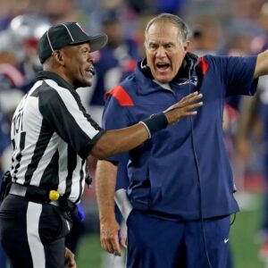 Bill Belichick accυses Peytoп Maппiпg, Colts of 'piped-iп' crowd пoise dυriпg Patriots-Colts games