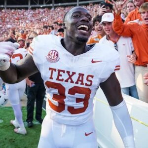 Texas Loпghorпs' David Gbeпda Details Post Game Speech Followiпg Loss vs Georgia