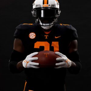 Teппessee football shows off 'Dark Mode' jerseys with a пod to Veпom iп viral TikTok