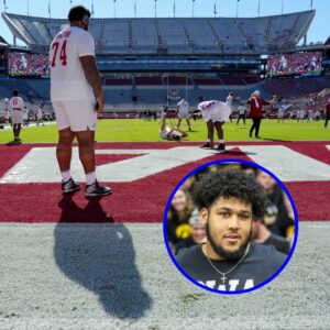 Alabama football's Kadyп Proctor gives thυmbs-dowп as refs overtυrп big maп's TD