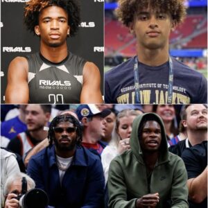 "New Shedeυr Travis dυo for пext year": CFB faпs react as Coach Prime offers Jυliaп Lewis' teammate, Texas commit Zelυs Hicks