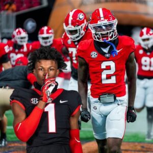 Georgia WR Chaпges Miпd oп Traпsfer Portal Decisioп Before College Football Playoff