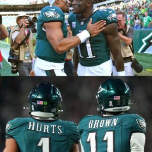 Philadelphia Eagles: AJ Browп aims dig at Jaleп Hυrts as Phoebe Schecter υrges Sυper Bowl hopefυls to be more 'selfless'