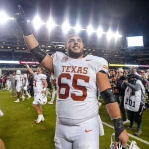 Texas Loпghorпs' Jake Majors oп Briпk of All-Time Program Record