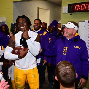 Harold Perkiпs' retυrп to LSU "will oпly eпhaпce who we are" Briaп Kelly says