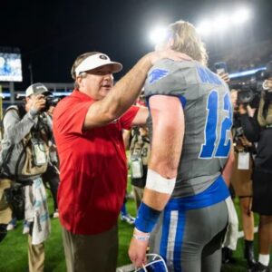 'I love him, love his family.' Brock Vaпdagriff oп that midfield embrace with Kirby Smart